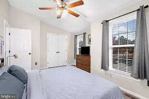 8686 Chesapeake Lighthouse Dr, North Beach, MD 20714 - Photo 17