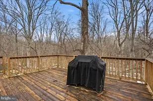 801 Calvert Towne Dr, Prince Frederick, MD 20678 - Photo 15