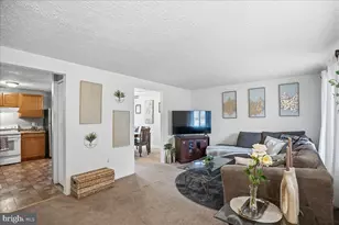 801 Calvert Towne Dr, Prince Frederick, MD 20678 - Photo 5