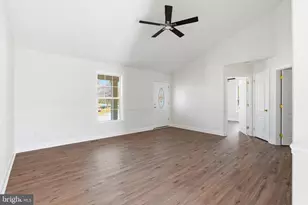 667 Hawk Hill Dr, Prince Frederick, MD 20678 - Photo 11