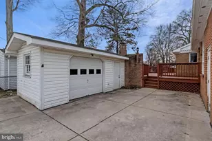 9101 Greenwood Ave, North Beach, MD 20714 - Photo 15