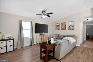 245 Laurel Dr, Lusby, MD 20657 - Photo 3