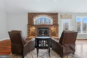 2825 Patuxent Ct, Prince Frederick, MD 20678 - Photo 23