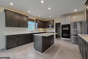 3770 Taylor Ln, Huntingtown, MD 20639 - Photo 11