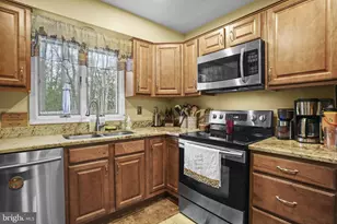 454 Buckler Dr, Lusby, MD 20657 - Photo 11