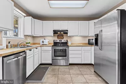 285 Red Cloud Road, Lusby, MD 20657 - Photo 3