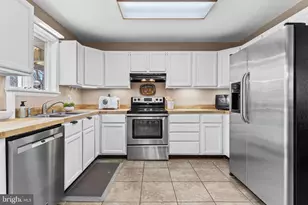 285 Red Cloud Rd, Lusby, MD 20657 - Photo 3