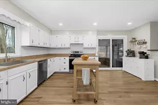 6901 Ash Ct, Owings, MD 20736 - Photo 21