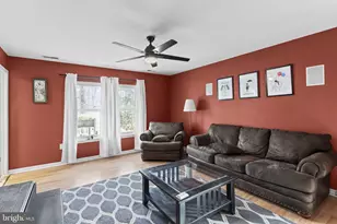 366 Medallion Dr, Prince Frederick, MD 20678 - Photo 17