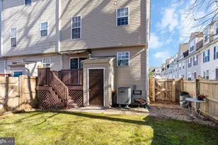 9538 Sea Gull Ct, North Beach, MD 20714 - Photo 3