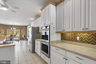 9345 Baker St, Owings, MD 20736 - Photo 19
