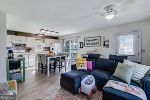 323 Laurel Dr, Lusby, MD 20657 - Photo 7