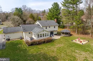 10623 Fielder Ct, Dunkirk, MD 20754 - Photo 3