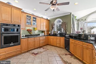 5 Cross Point Dr, Owings, MD 20736 - Photo 11