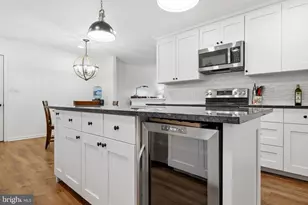 1970 Lowery Rd, Huntingtown, MD 20639 - Photo 17