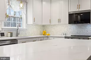 1860 Battery Ln, Owings, MD 20736 - Photo 19