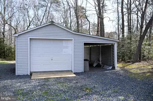 605 Planters Wharf Rd, Lusby, MD 20657 - Photo 29