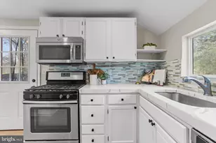 6014 Locust Rd, Saint Leonard, MD 20685 - Photo 13