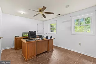 8819 Lafayette Dr, Owings, MD 20736 - Photo 21