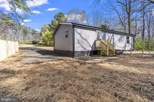 1207 Pinecrest Ct, Lusby, MD 20657 - Photo 17