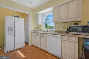 1050 Planters Wharf Rd, Lusby, MD 20657 - Photo 19