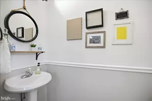 8153 Woodland Ln, Chesapeake Beach, MD 20732 - Photo 11