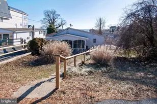 7527 C St, Chesapeake Beach, MD 20732 - Photo 3