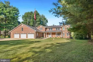 3045 Holland Cliffs Rd, Huntingtown, MD 20639 - Photo 19