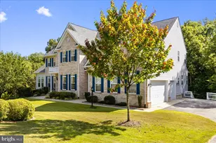 335 Summitwood Dr, Huntingtown, MD 20639 - Photo 3