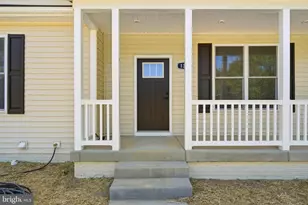 1362 Solomons Island Rd, Huntingtown, MD 20639 - Photo 3