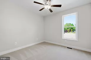 1362 Solomons Island Rd, Huntingtown, MD 20639 - Photo 19