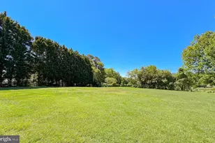 811 Cove Point Rd, Lusby, MD 20657 - Photo 19