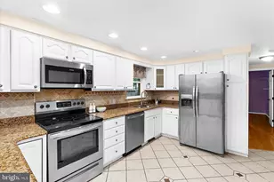 12944 Walsh Ln, Lusby, MD 20657 - Photo 15