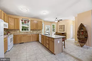 12976 Mariners Cir, Lusby, MD 20657 - Photo 13