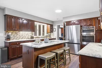 1126 Somerset Lane, Owings, MD 20736 - Photo 5