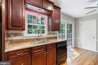 11219 Lakeview Drive, Dunkirk, MD 20754 - Photo 21