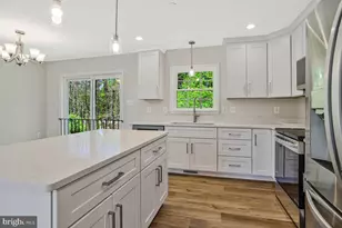 1097 San Angelo Dr, Lusby, MD 20657 - Photo 5