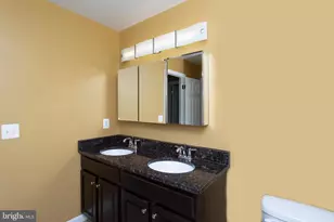 540 Thunderbird Dr, Lusby, MD 20657 - Photo 17