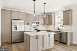 135 Potomac Ct, Prince Frederick, MD 20678 - Photo 5