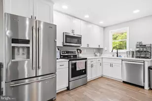 11450 Little Cove Point Rd, Lusby, MD 20657 - Photo 17
