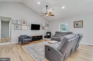 1675 Mallard Point Rd, Prince Frederick, MD 20678 - Photo 17