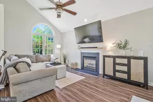 10965 Holly Dr, Lusby, MD 20657 - Photo 5