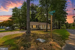 673 Grenada Ln, Lusby, MD 20657 - Photo 3
