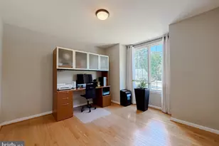 1002 Secret Ct, Lusby, MD 20657 - Photo 17