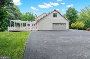 3025 Ali Ct, Huntingtown, MD 20639 - Photo 97