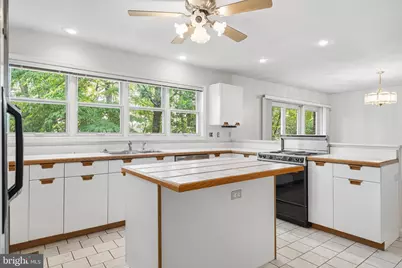 924 Chart Court, Lusby, MD 20657 - Photo 41