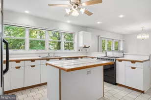924 Chart Ct, Lusby, MD 20657 - Photo 41