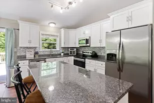 714 Pioneer Trail, Lusby, MD 20657 - Photo 9