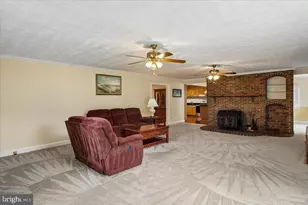 12194 Cavalier Dr, Dunkirk, MD 20754 - Photo 11