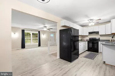 410 Hawthorne Court, Lusby, MD 20657 - Photo 11